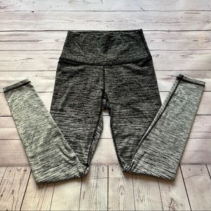 Aerie Chill Play Move High Waisted Leggings Size S